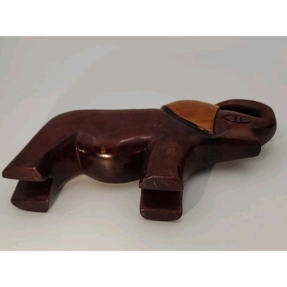 Vintage abstract solid wood carved ELEPHANT 7" tall‎ animal figurine - Picture 5 of 5